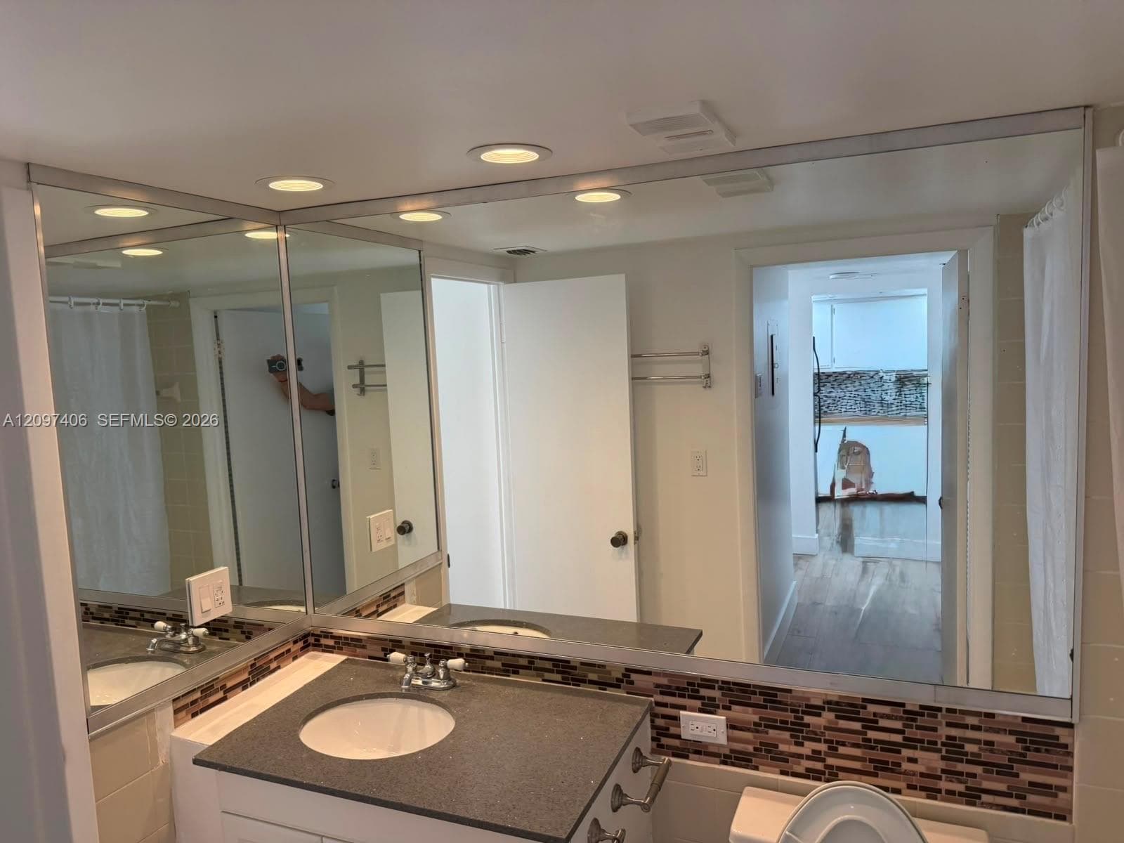 GREENWICH PH I CONDO · #A1011 in North Miami - Photo 6