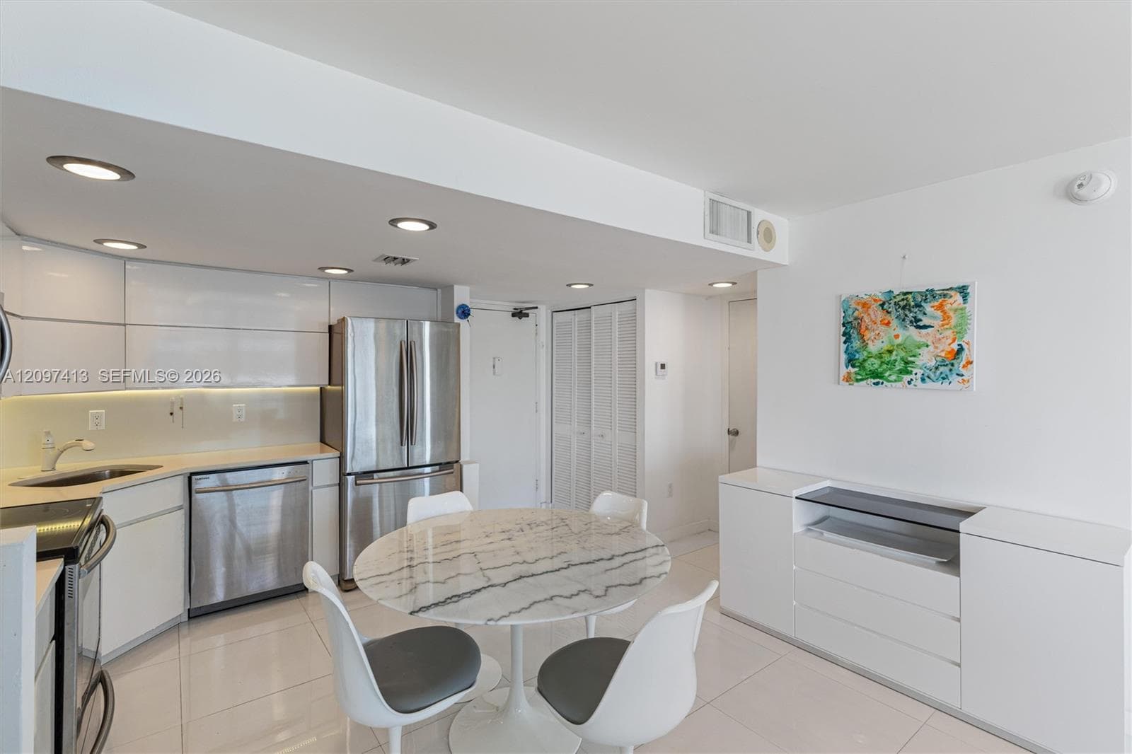 OCEAN POINT · #1012 in Miami Beach - Photo 7