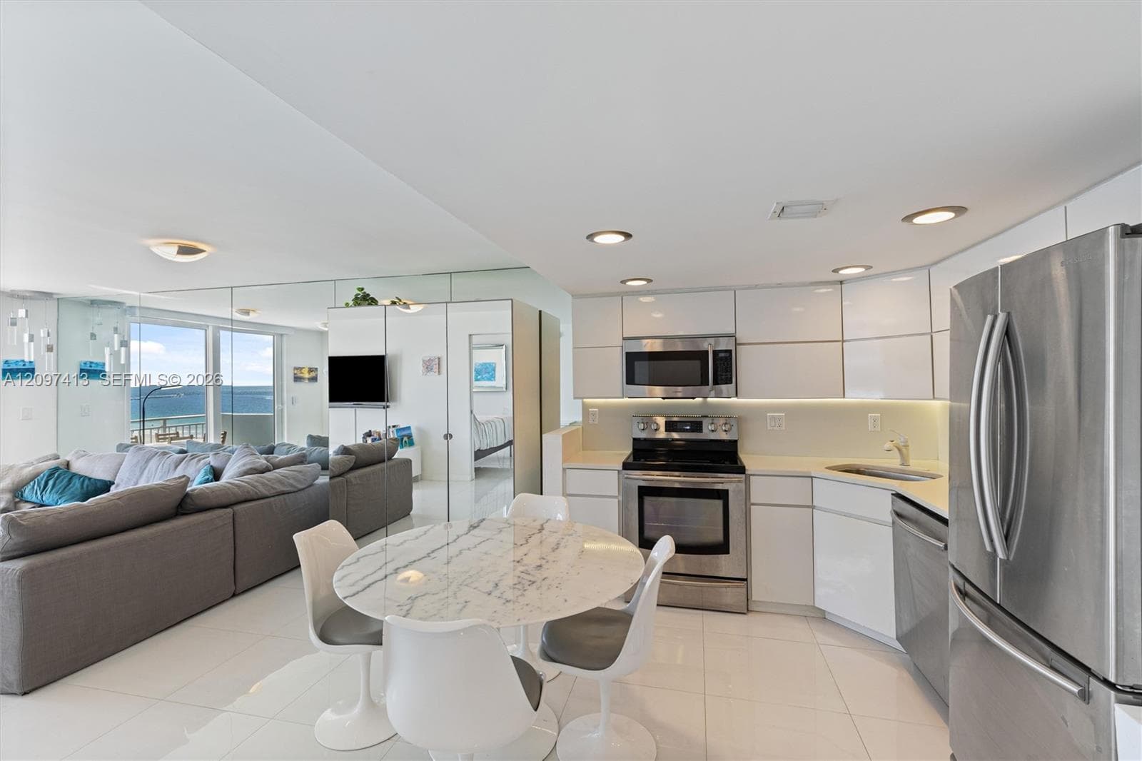 OCEAN POINT · #1012 in Miami Beach - Photo 8