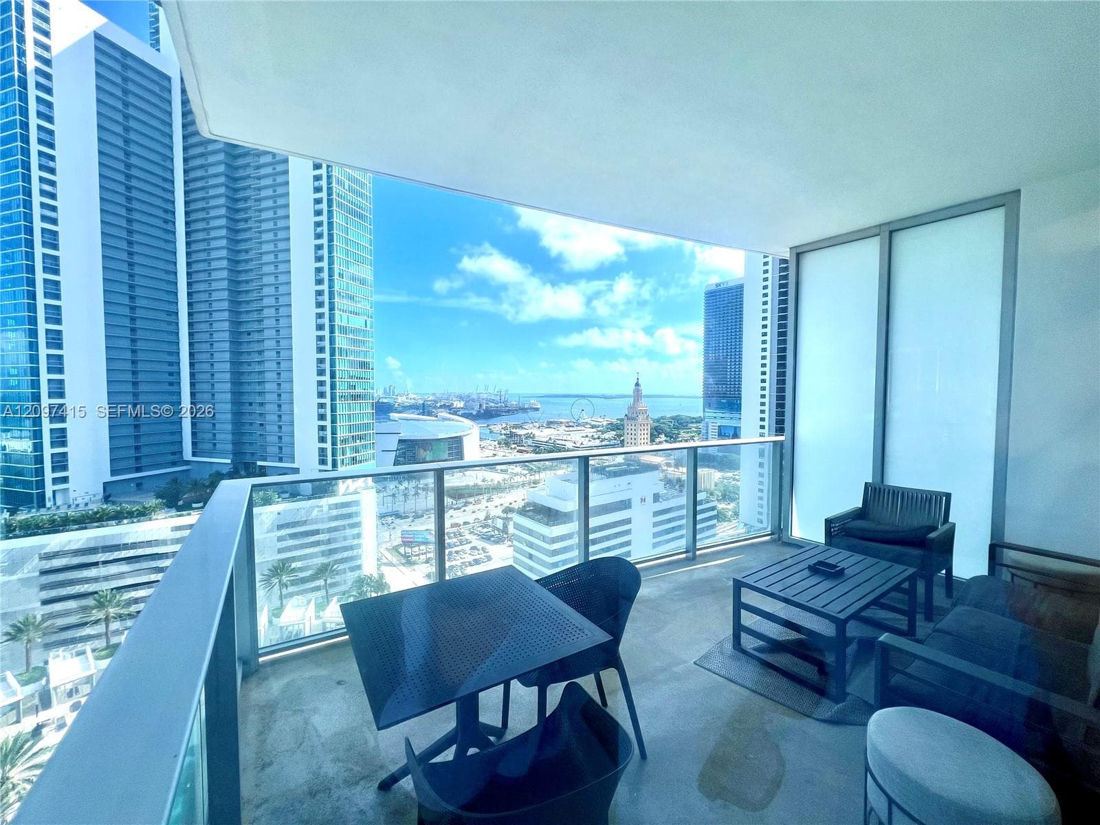 Paramount Miami Worldcenter · #1907 in Miami - Photo 18