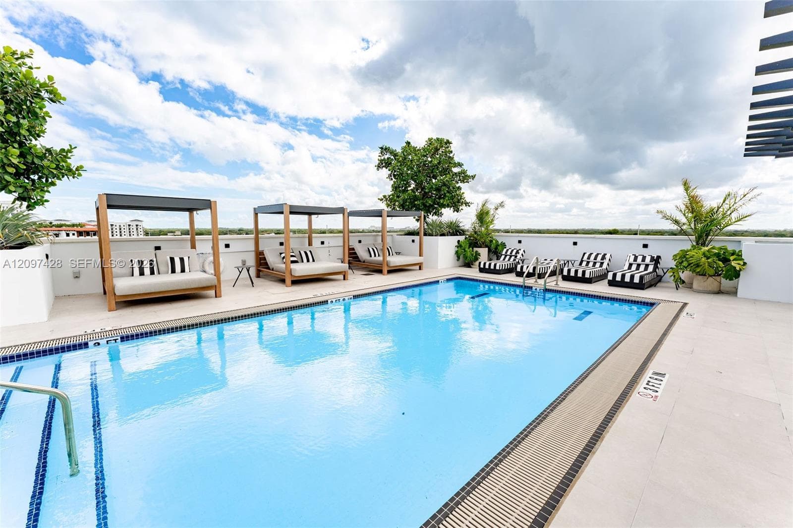 The Avenue Coral Gables · #703 in Coral Gables - Photo 26