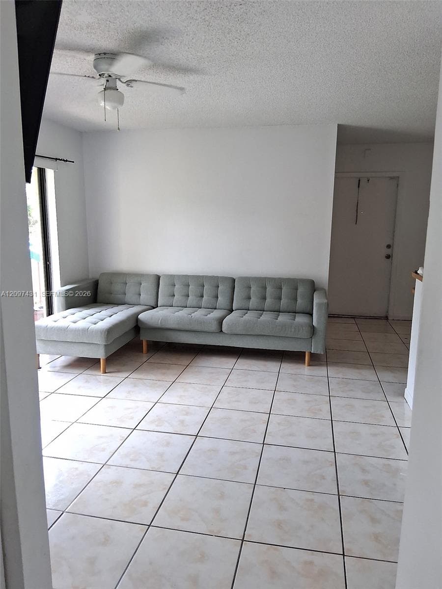 MC ARTHUR · #203 in Miami Gardens - Photo 2