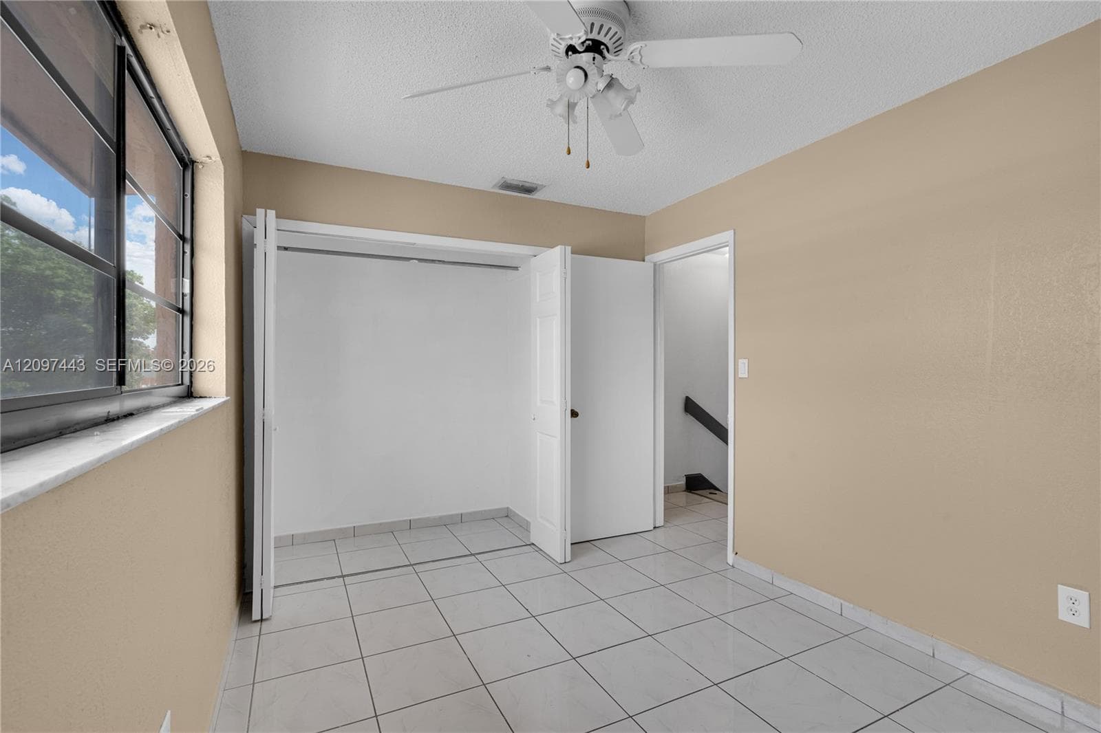 ALHAMBRA IV CONDO · #13 in Hialeah - Photo 10