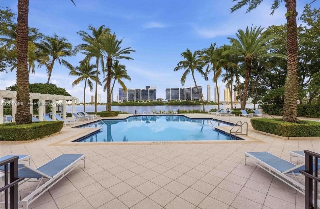 VILLAGE BY THE BAY CONDO · #12320 in Aventura - Photo 22