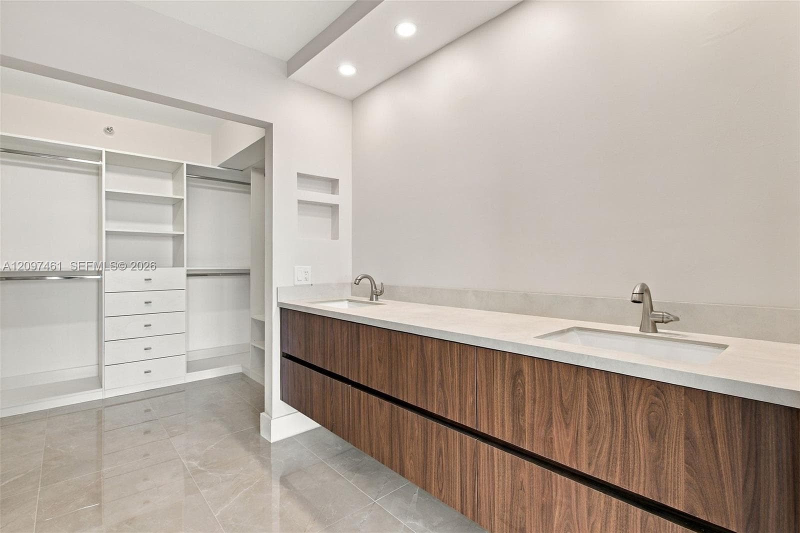 Mystic Pointe Tower 200 · #2705 in Aventura - Photo 12