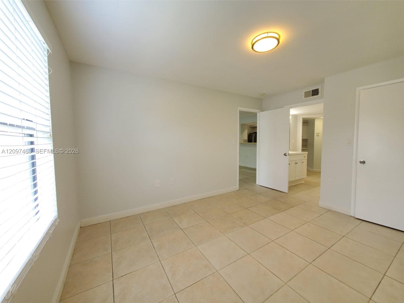 BISCAYNE BEACH CLUB CONDO · #512 in Miami - Photo 6
