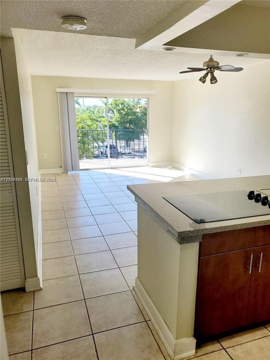 EL CID CONDO · #302 in Miami - Photo 4