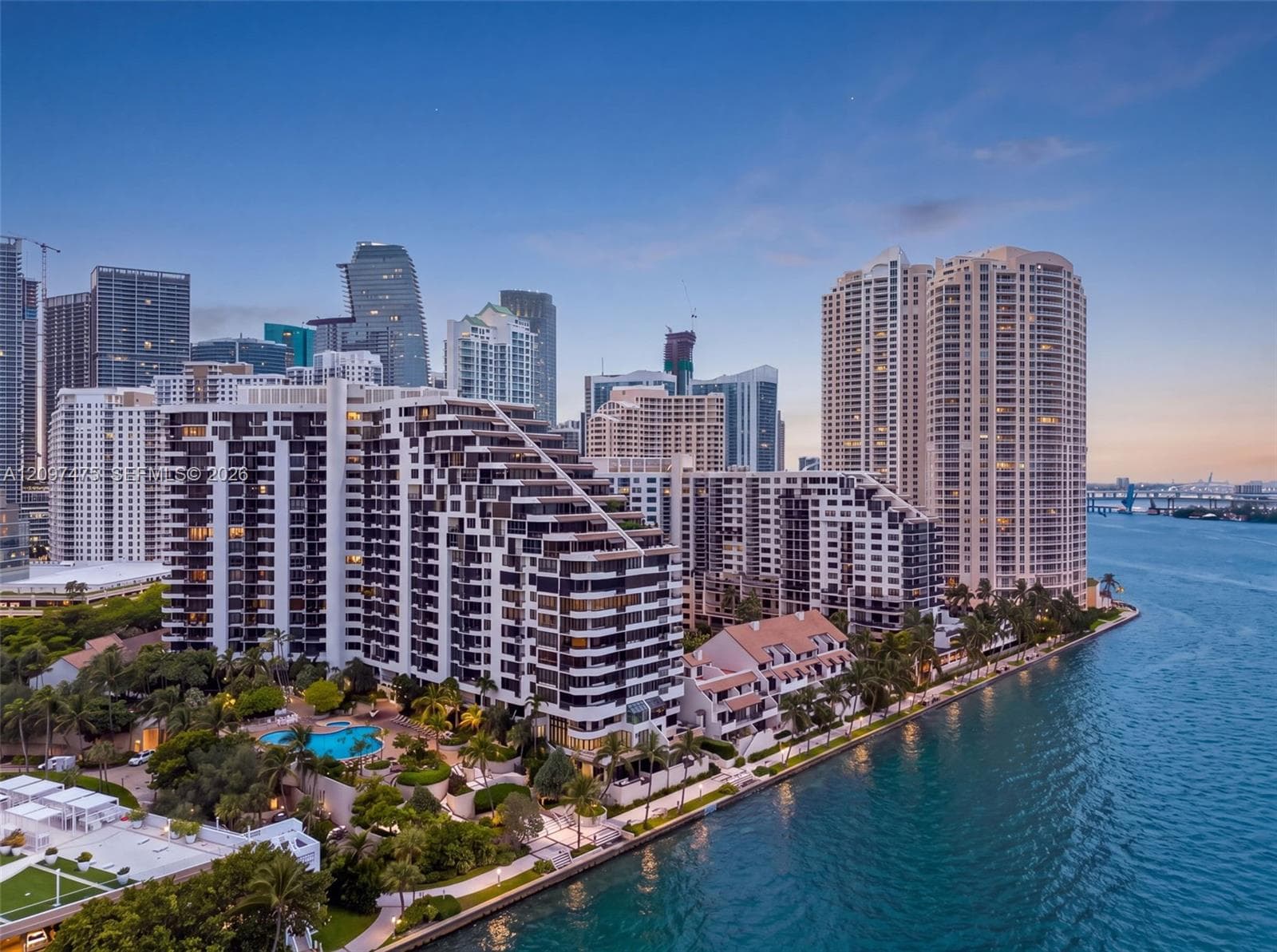 Brickell Key One · #A721 in Miami - Photo 2