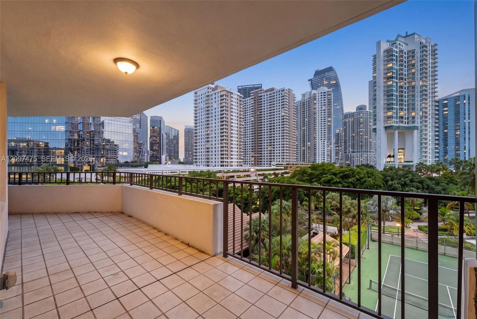 Brickell Key One · #A721 in Miami - Photo 5