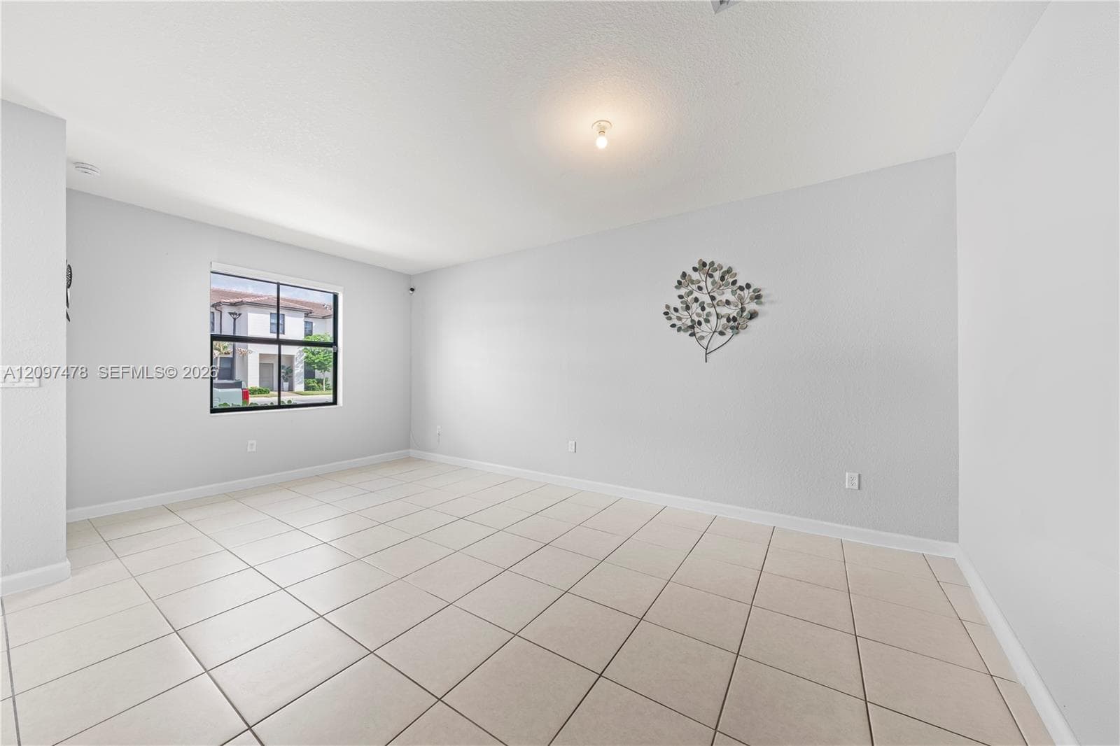 23489 SW 127th Pl #23489 photo 5