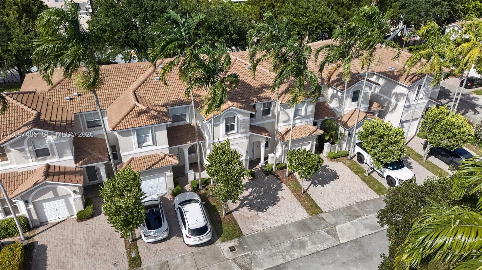 12543 SW 121st Way photo 34