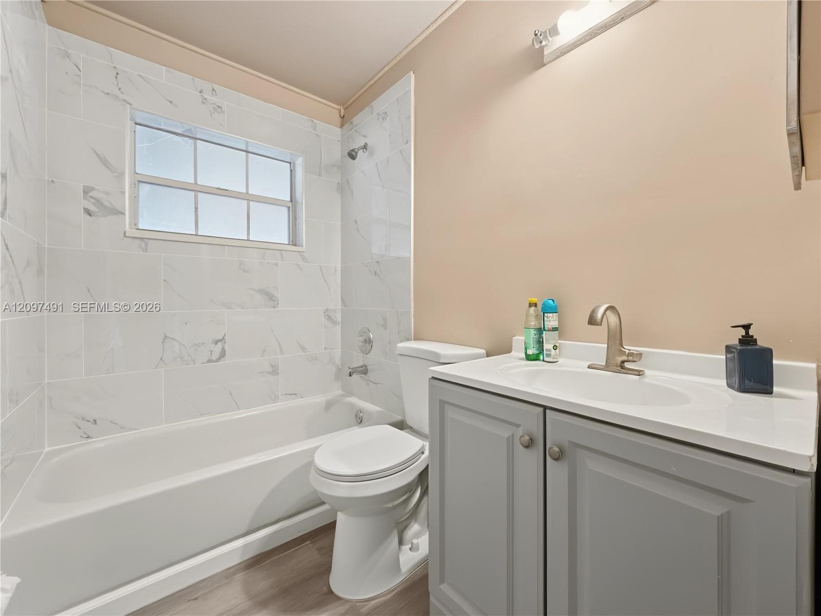 20200 NW 32nd Ave photo 14