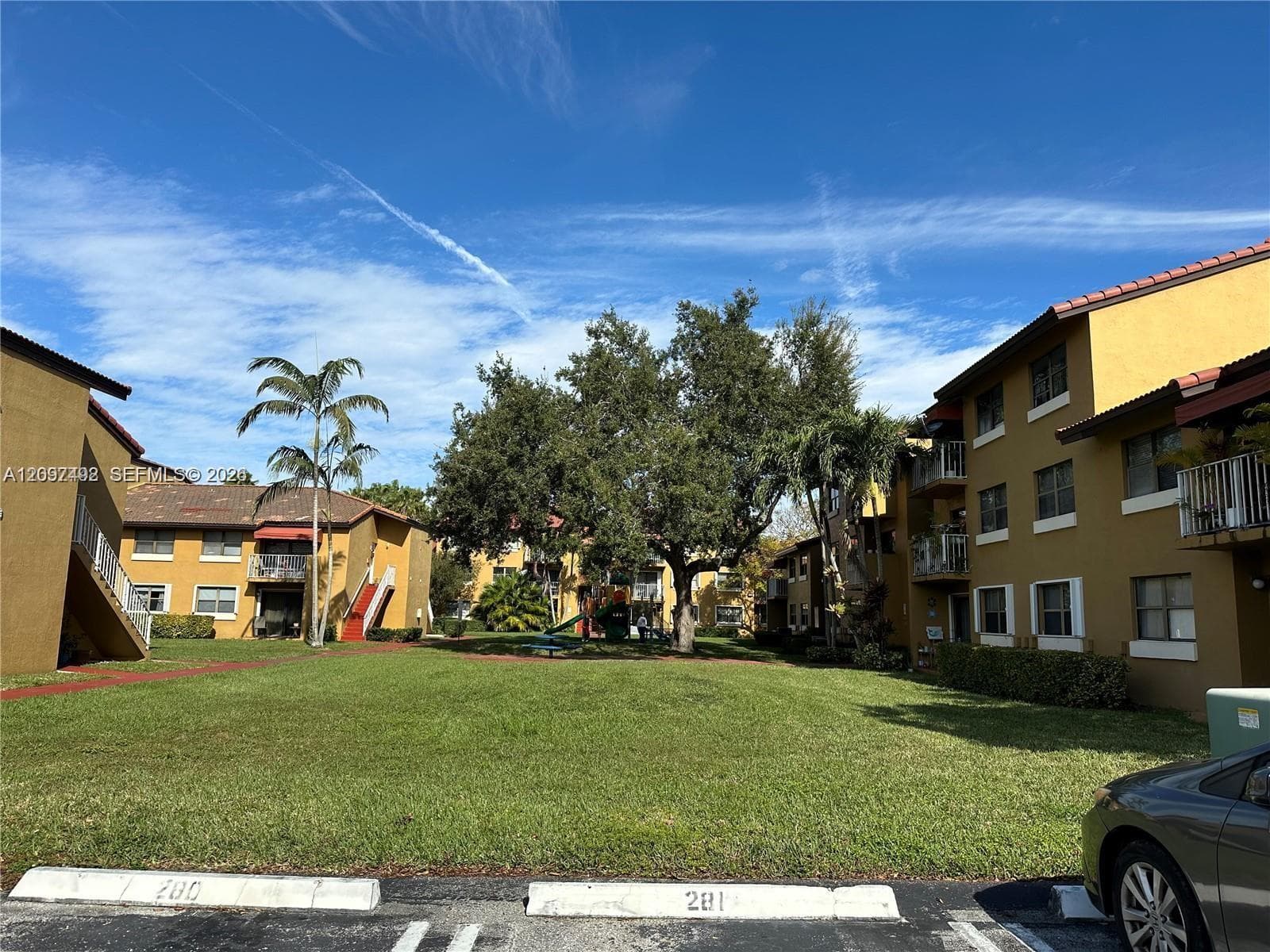 THE COURTS AT KENDALL CON · #K-301 in Miami - Photo 2