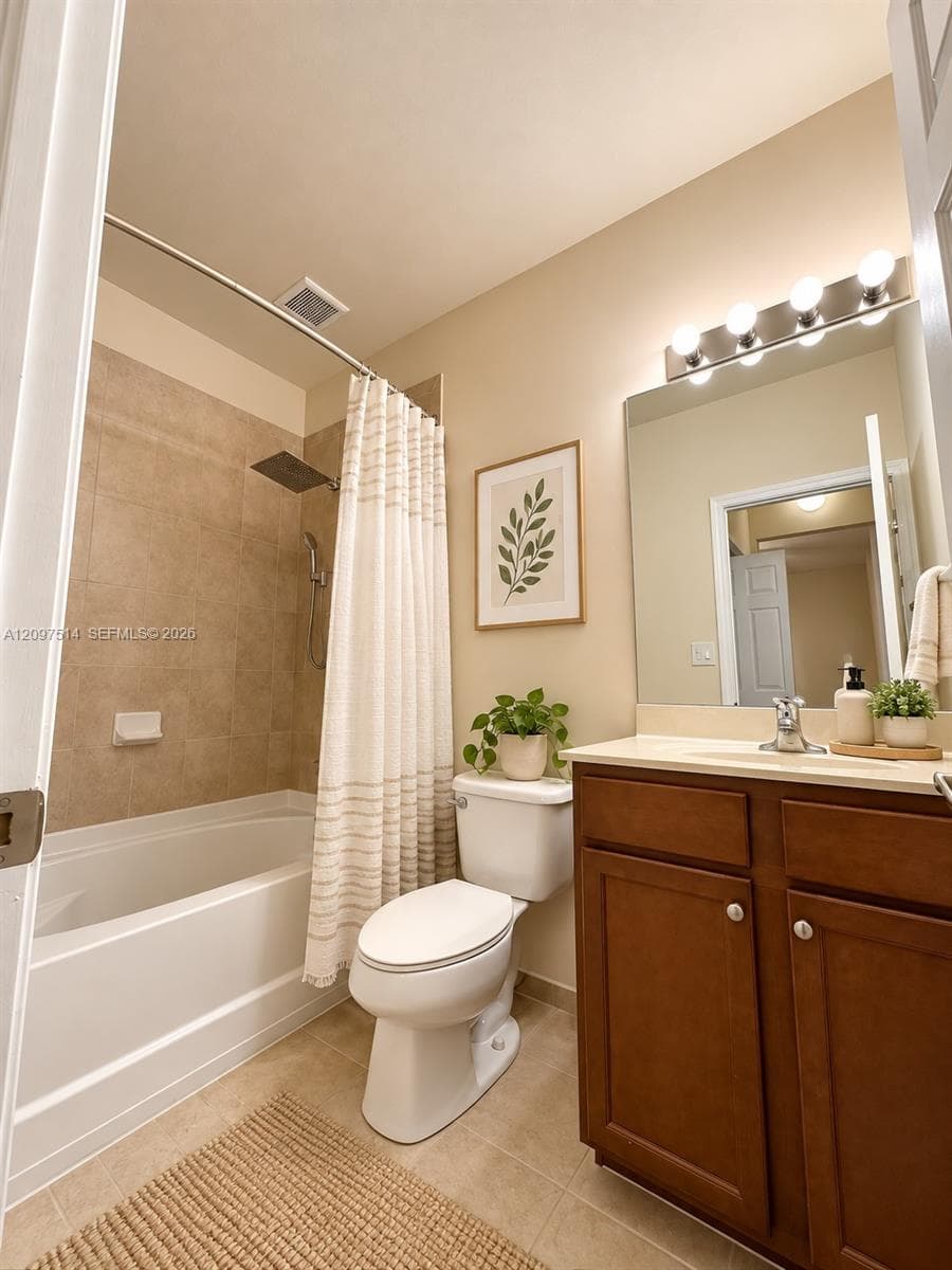 ST MAARTEN AT GRAND BAY C · #222 in Doral - Photo 24