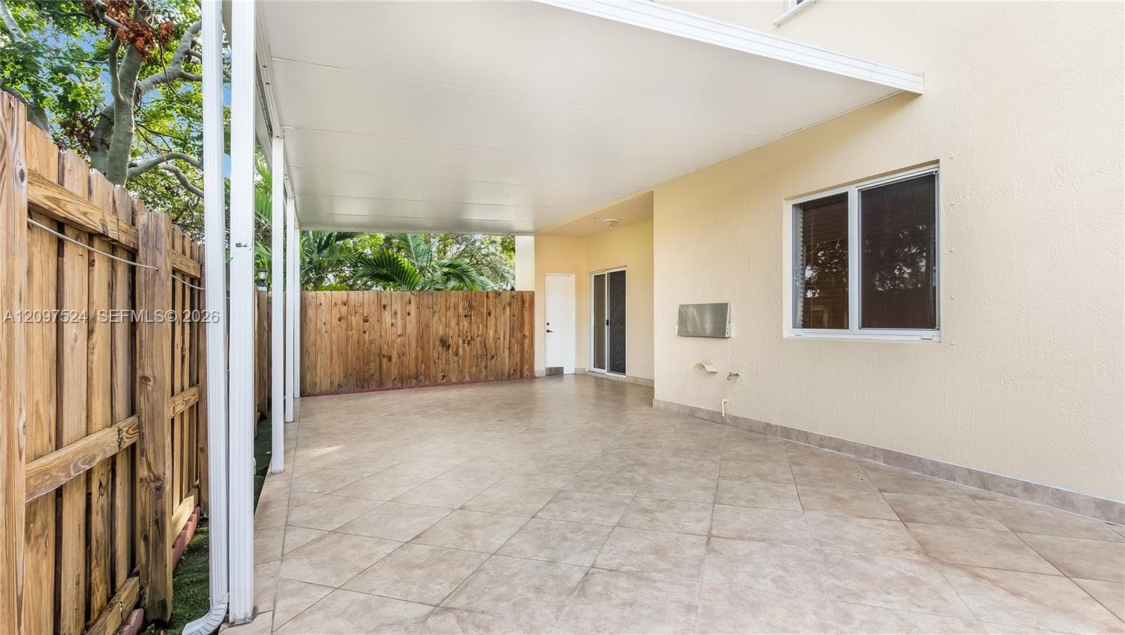 TROPICAL LANDINGS · #104 in Hialeah - Photo 28