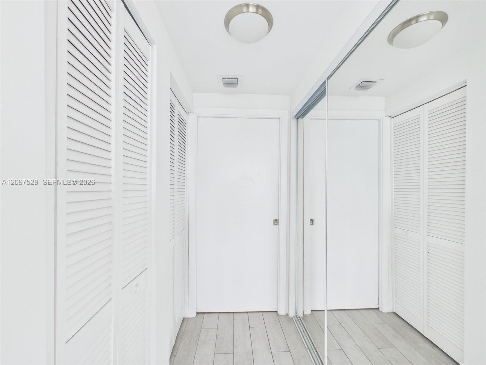 26 Edgewater · #717 in Miami - Photo 13