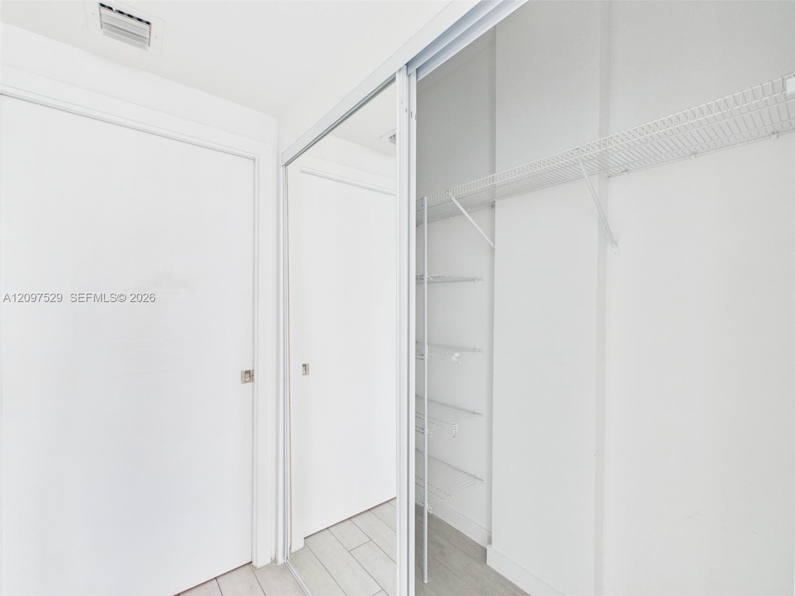26 Edgewater · #717 in Miami - Photo 12