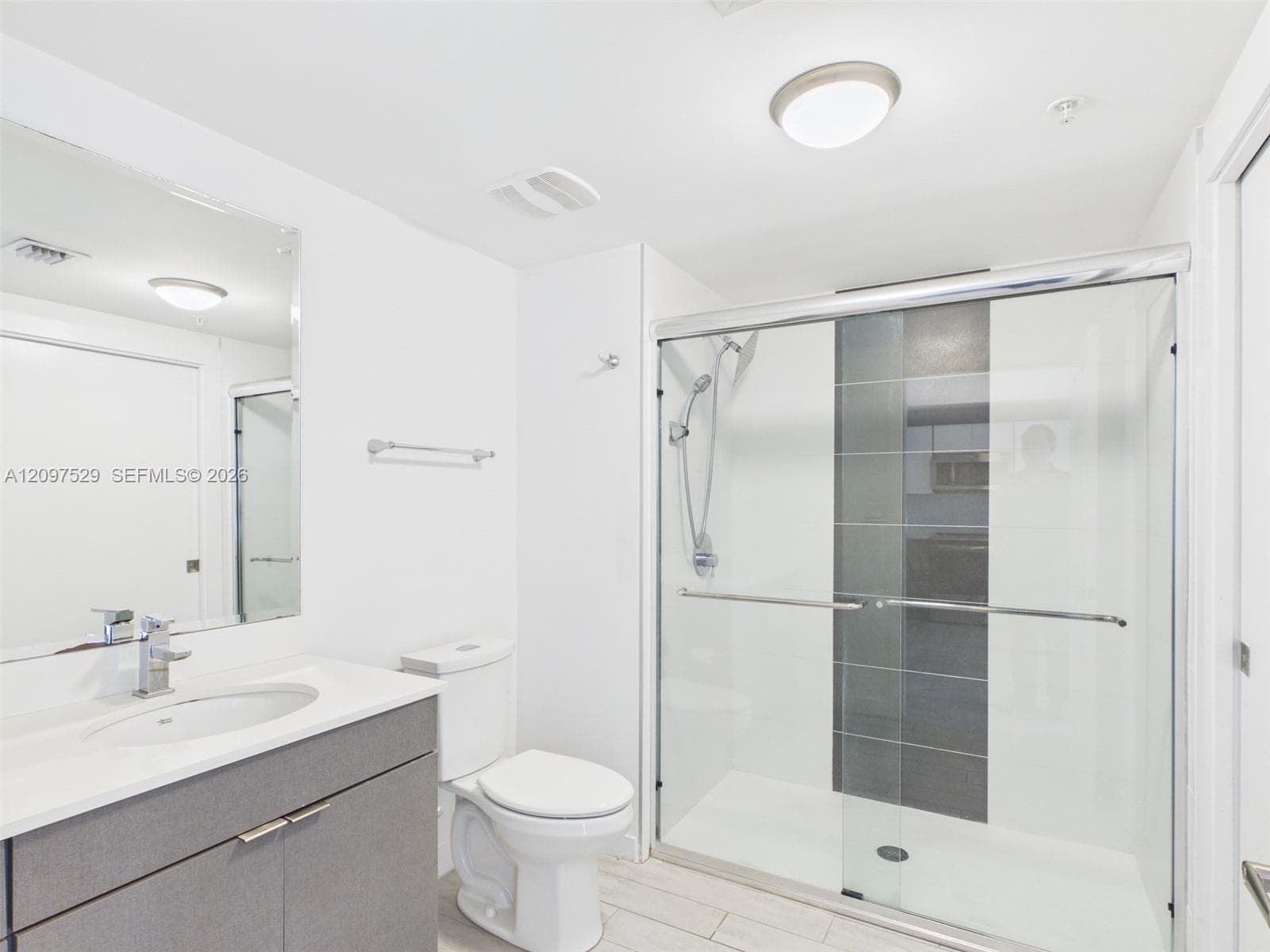 26 Edgewater · #717 in Miami - Photo 7
