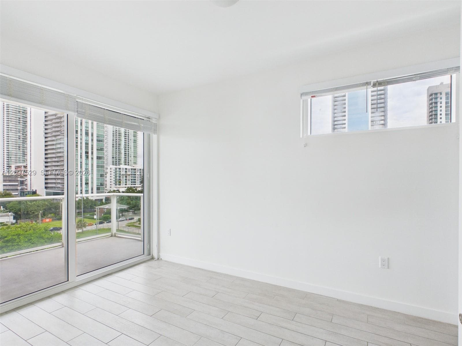 26 Edgewater · #717 in Miami - Photo 4