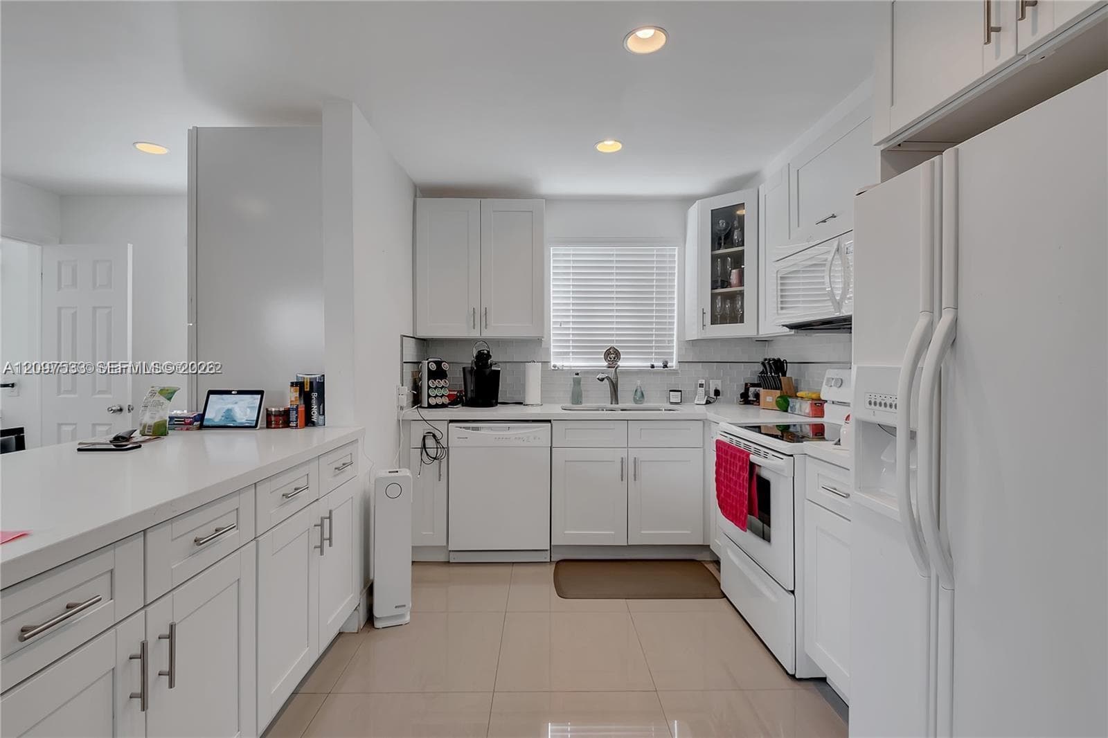 8940 SW 95th Ave #8940 photo 5