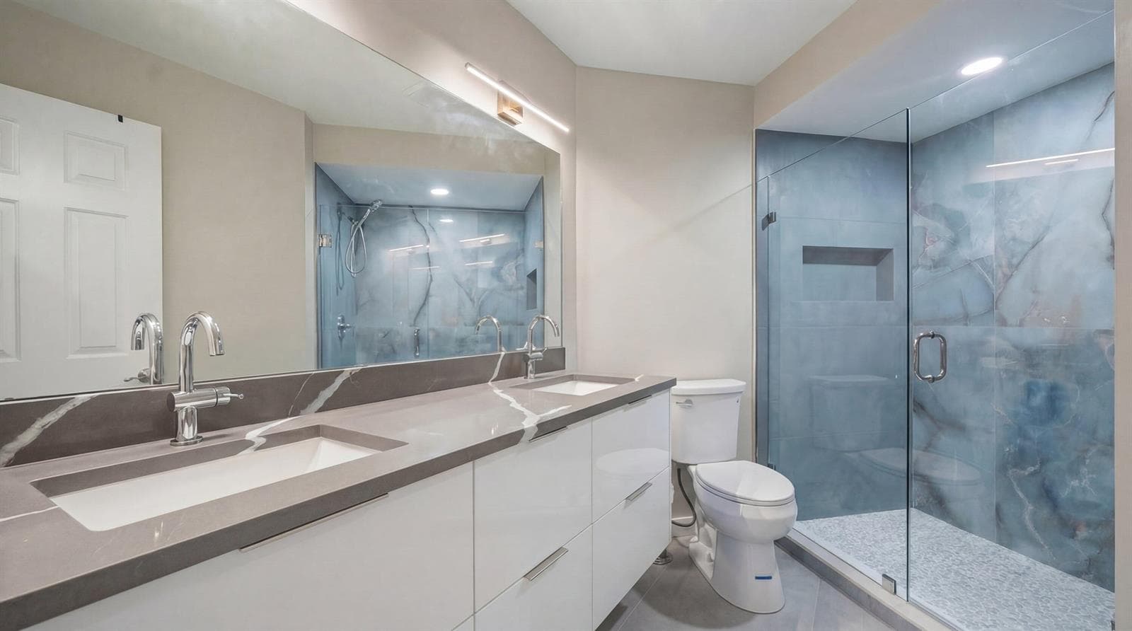 4348 Hazel Ave unit b 4