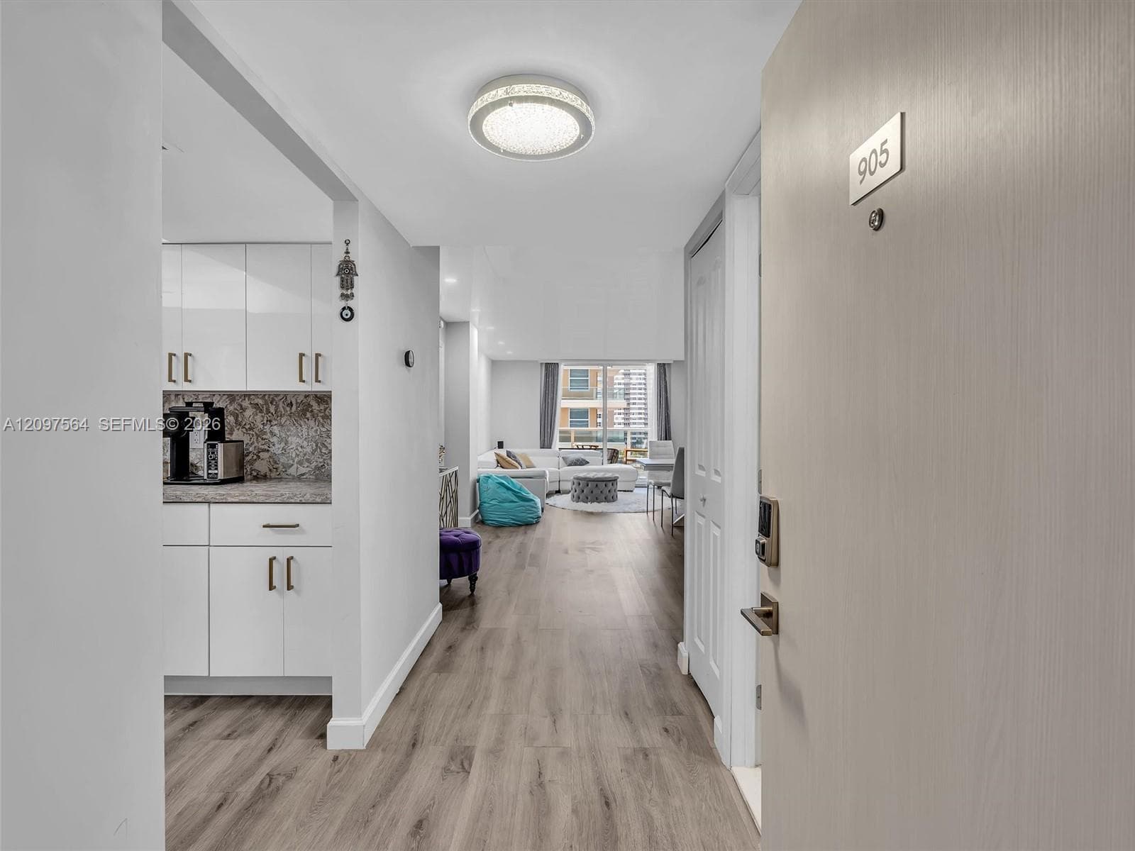 La Mer condo 1904 S Ocean Dr