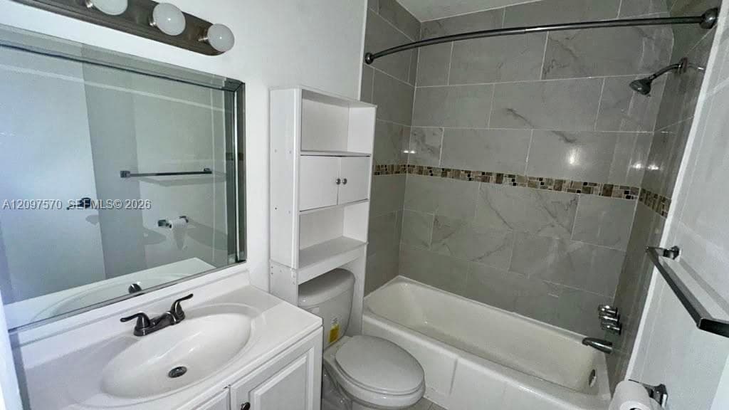 VENETIAN GARDENS AT COUNT · #H205 in Hialeah - Photo 6