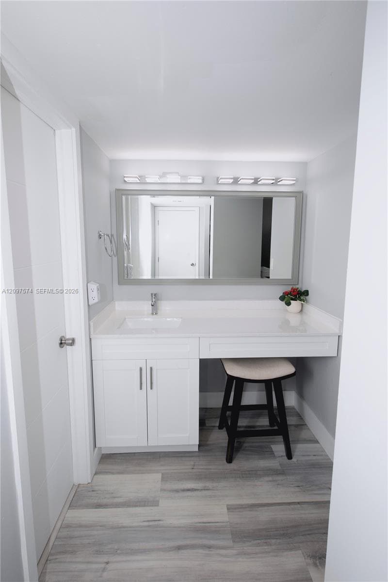 BISCAYA III CONDO · #714 in Aventura - Photo 38
