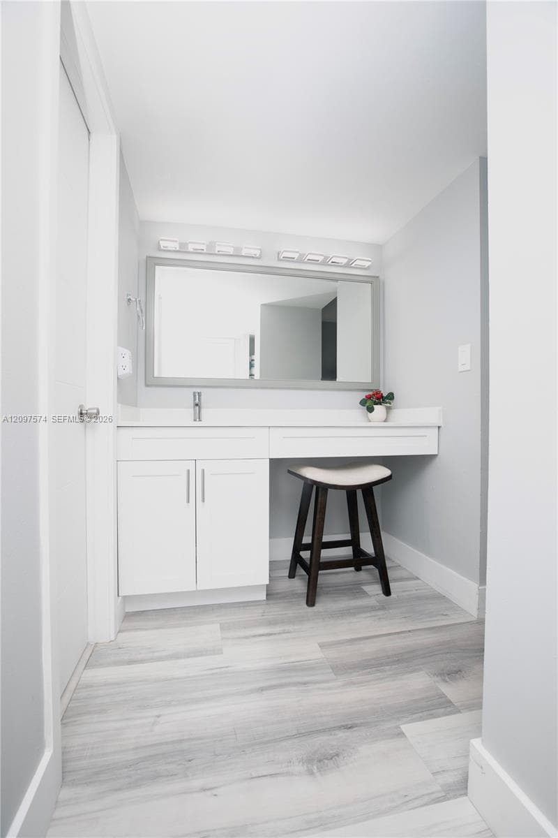 BISCAYA III CONDO · #714 in Aventura - Photo 39