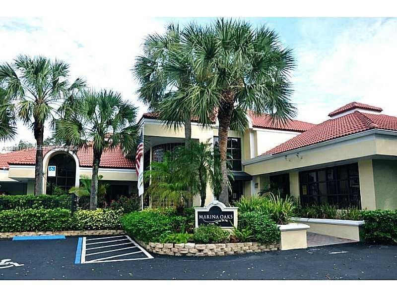 MARINA OAKS CONDO · #1802 in Fort Lauderdale - Photo 22