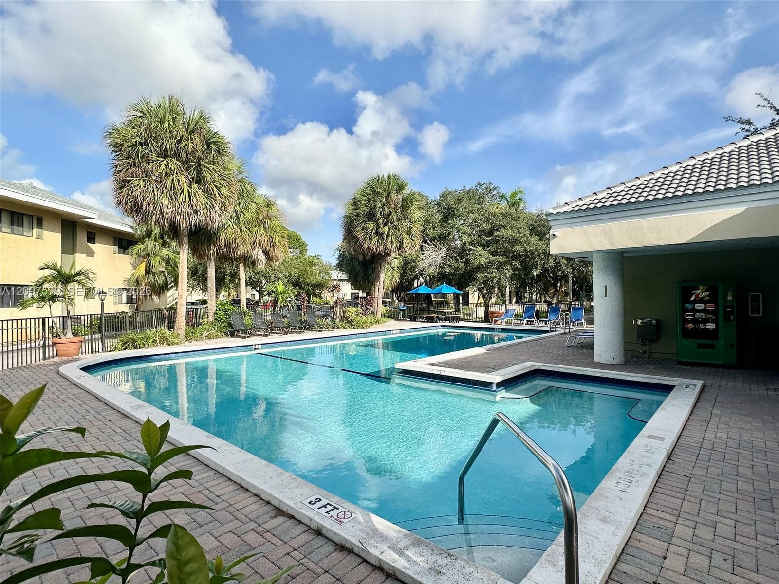 MARINA OAKS CONDO · #1802 in Fort Lauderdale - Photo 20