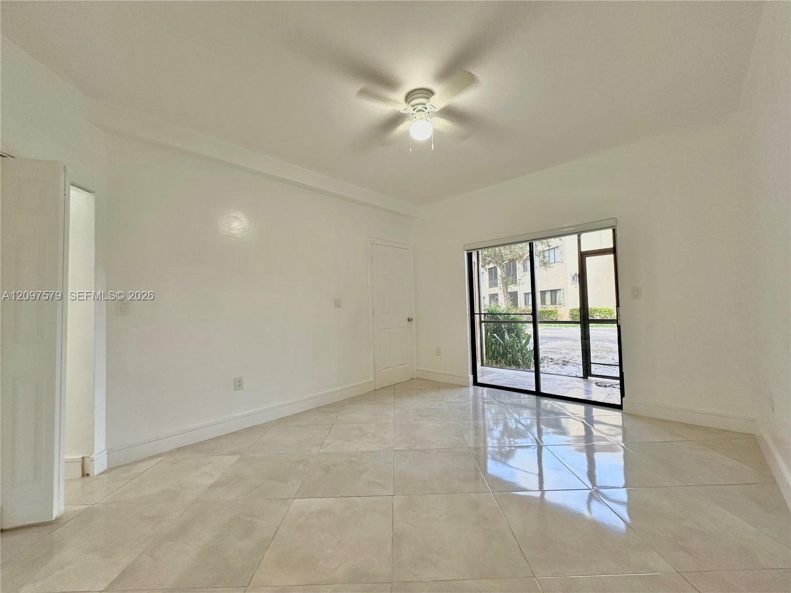 MARINA OAKS CONDO · #1802 in Fort Lauderdale - Photo 10