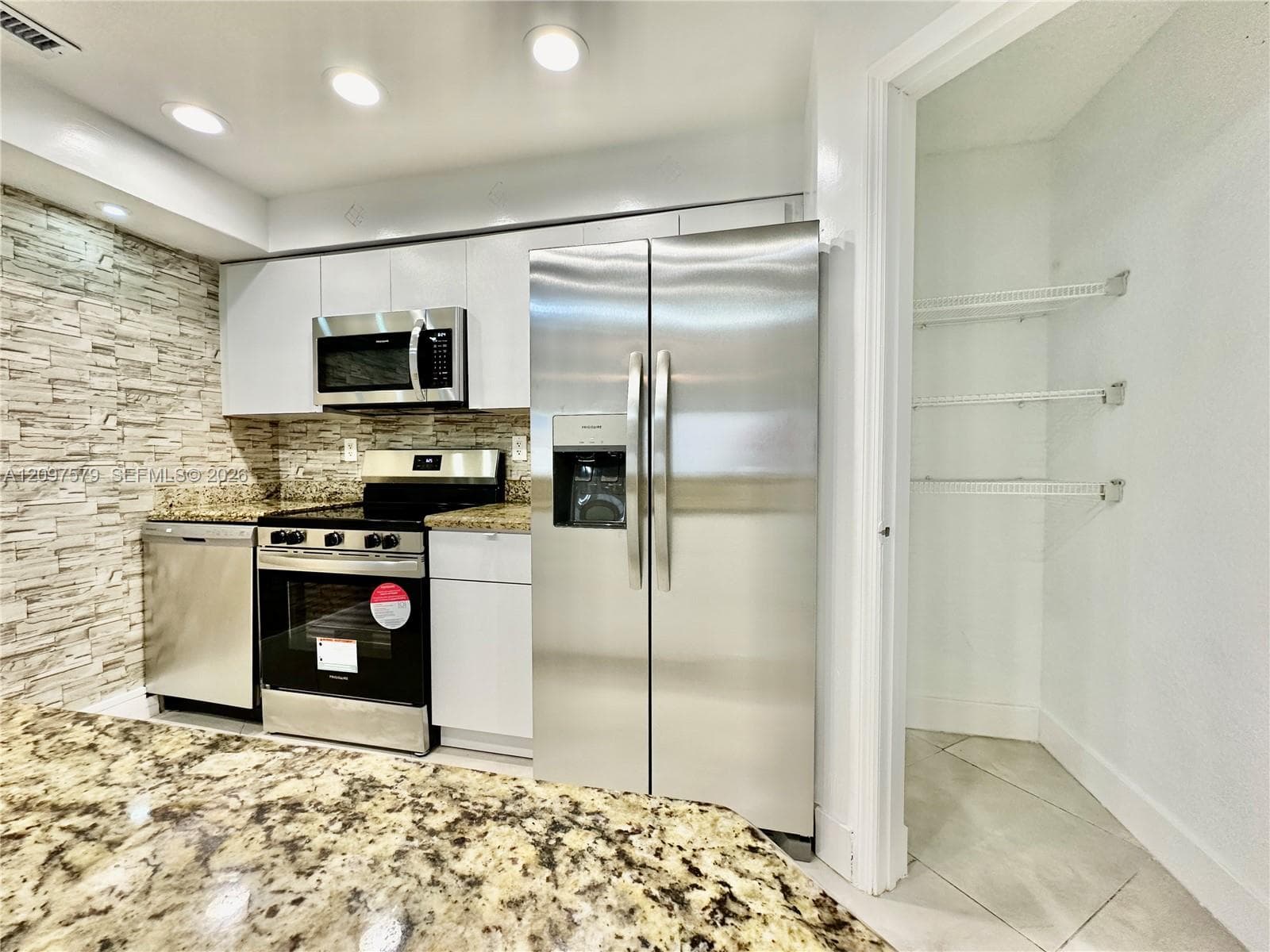 MARINA OAKS CONDO · #1802 in Fort Lauderdale - Photo 4