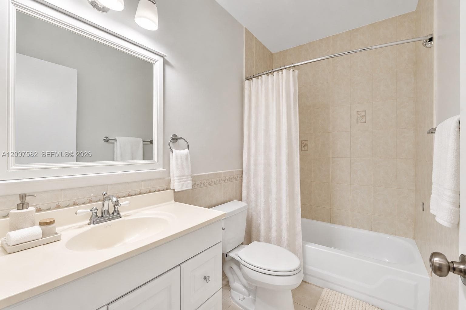 THE OAKVIEW CONDO · #407 in Miami - Photo 13