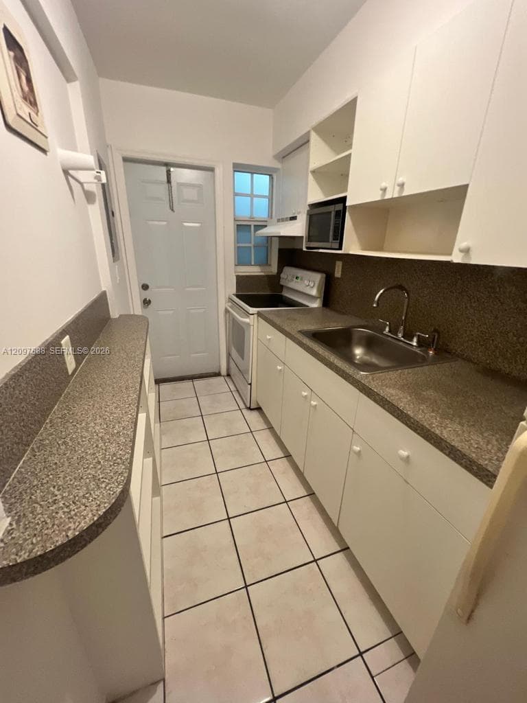 COLONIAL COURT CONDO BLDG · #121A in North Miami Beach - Photo 2