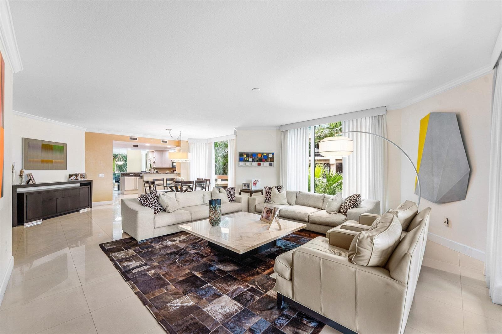 019-411NorthNewRiverDriveEast-FortLauder