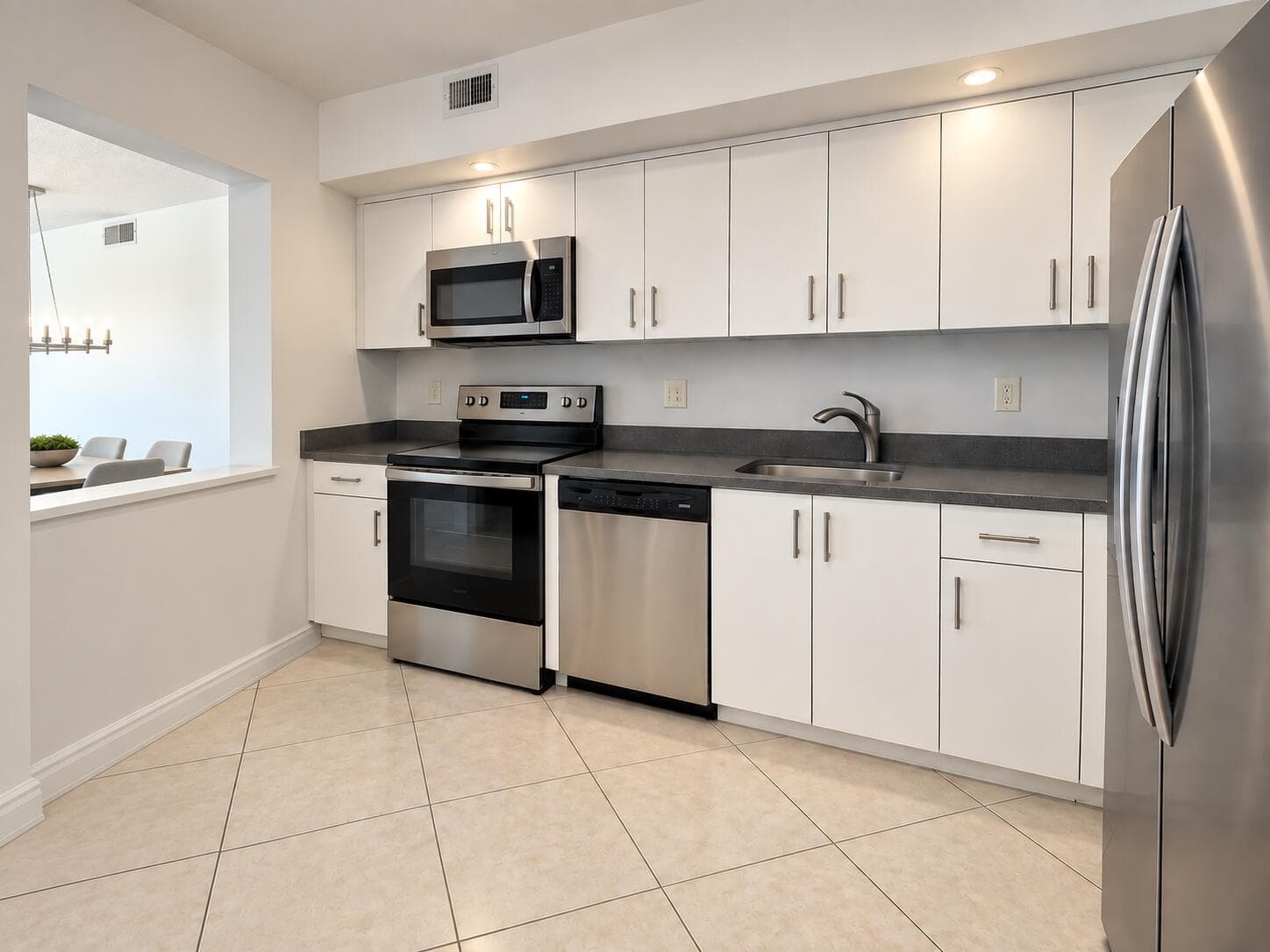 kitchen vitural cleaned up