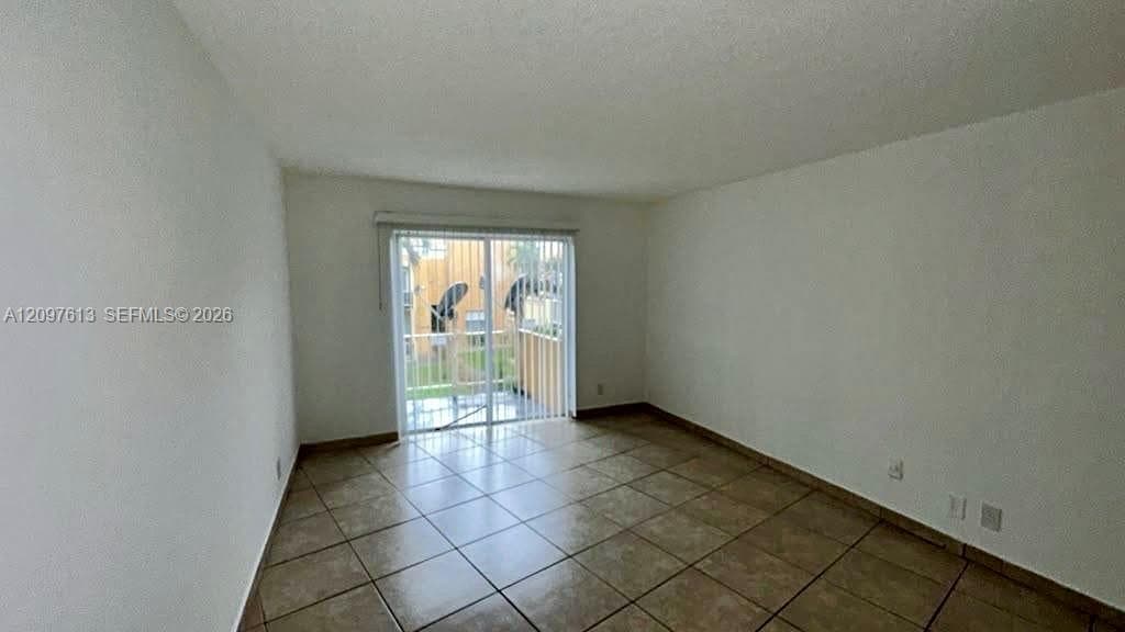 VENETIAN GARDENS AT COUNT · #H205 in Hialeah - Photo 3