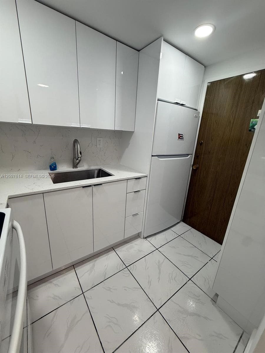Triton Tower · #1738 in Miami Beach - Photo 15