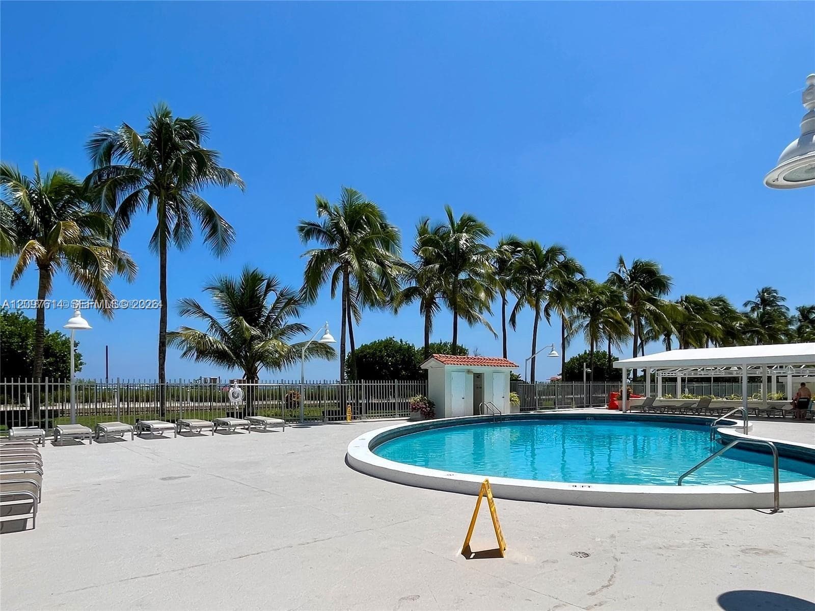 Triton Tower · #1738 in Miami Beach - Photo 19