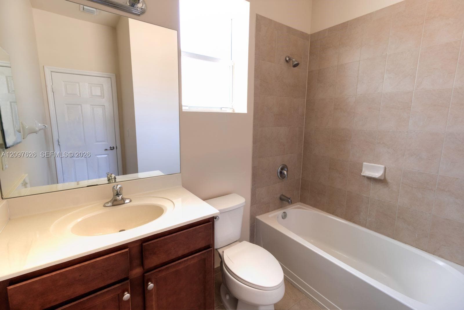 2nd Floor Bathroom
