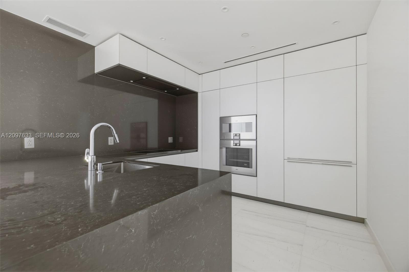 Aston Martin Residences · #1709W in Miami - Photo 11