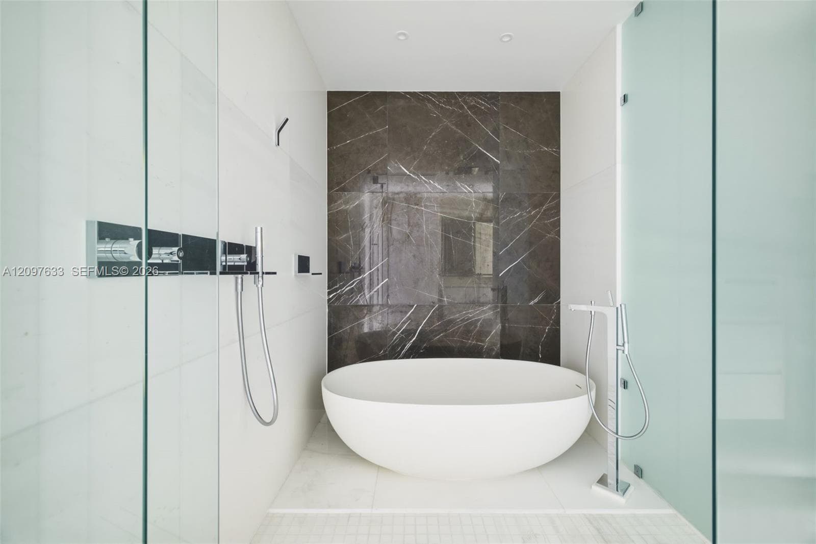 Aston Martin Residences · #1709W in Miami - Photo 25