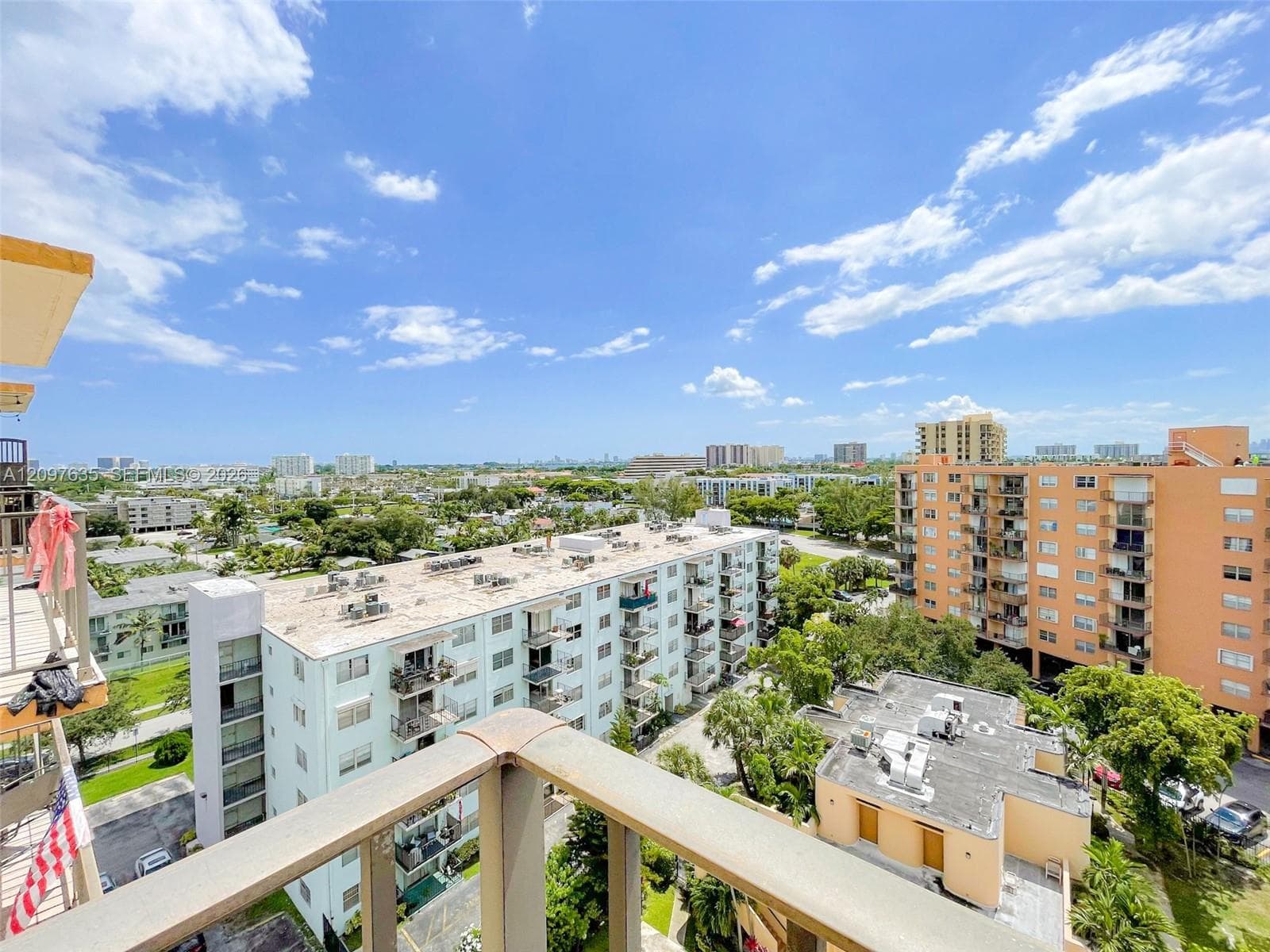 THREE HORIZONS NORTH COND · #PH3 in North Miami - Photo 15