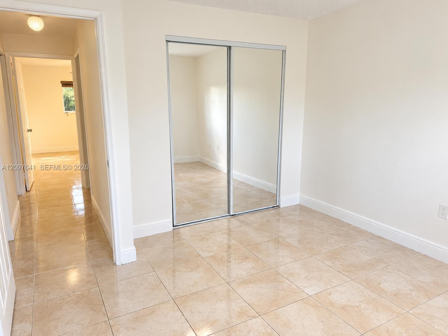 WATERVIEW CONDO · #13-207 in Miami - Photo 5