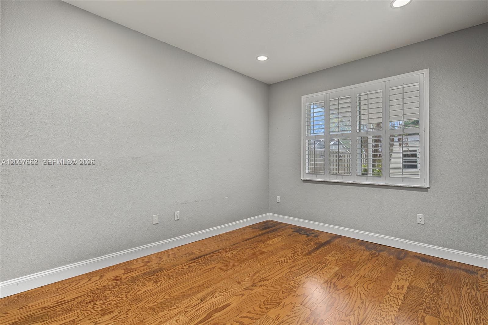 10908 SW 236th Ter photo 20