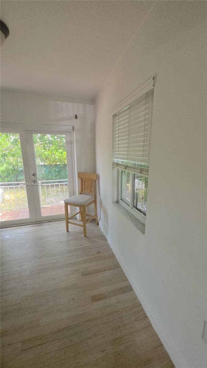 702 Boabadilla St photo 13
