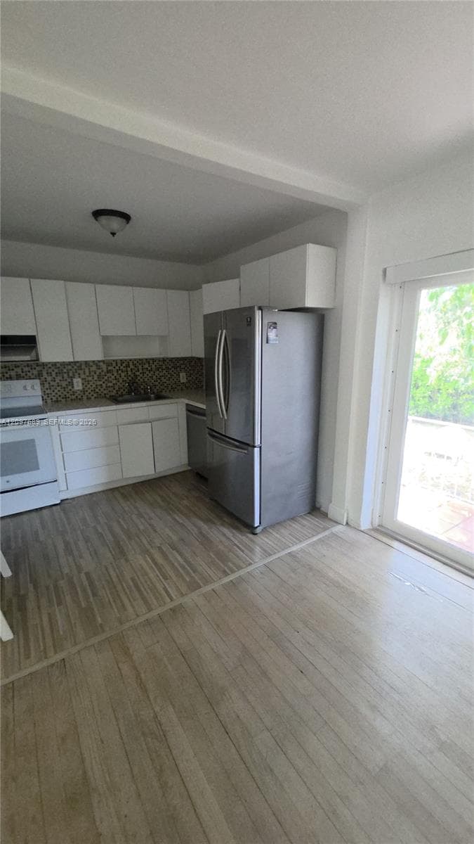 702 Boabadilla St photo 11