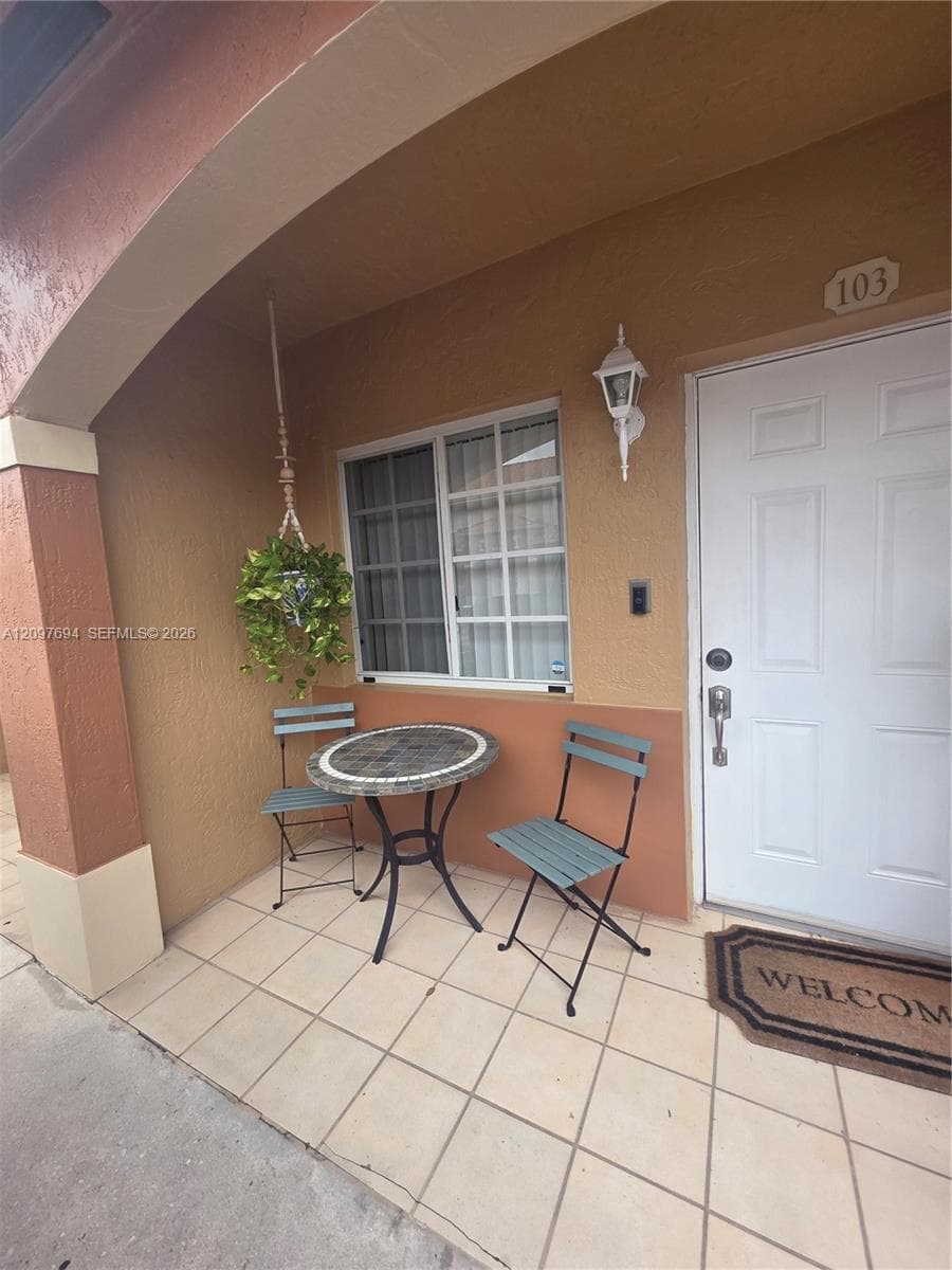 2505 W 76th St #103 photo 6