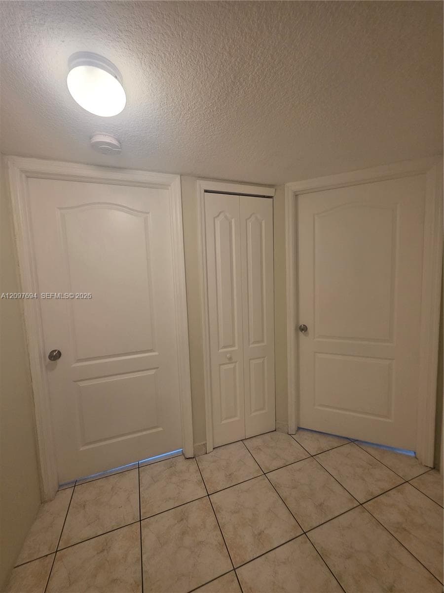 2505 W 76th St #103 photo 13